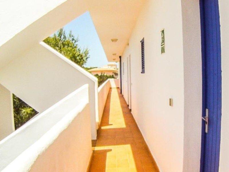 Hostal Mayans Es Pujols Exterior photo